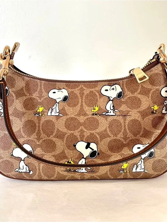 Coach x Peanuts Brown Signature Snoopy Crossbody Bag - Picture 2 of 6